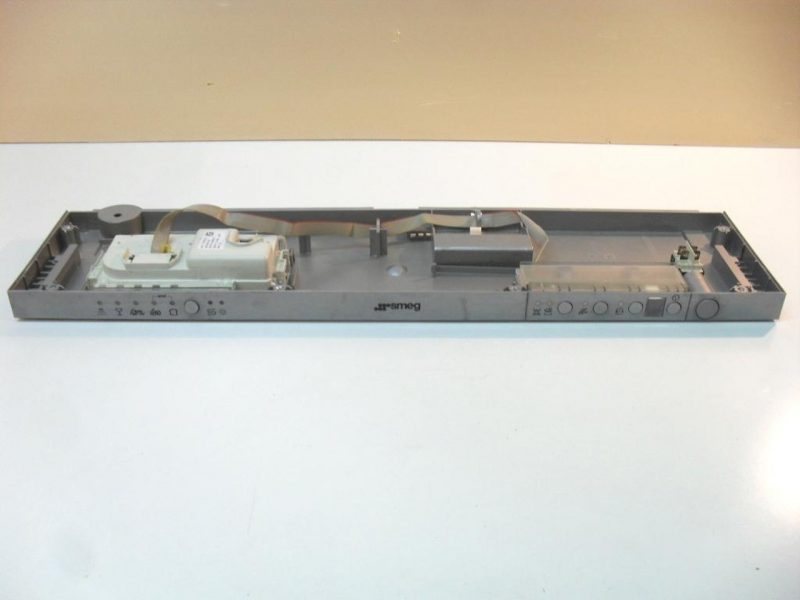 FRONTALE PER LAVASTOVIGLIE SMEG COMPLETO DI SCHEDA COMANDI COD. 22073001106   CODICE ALTERNATIVO: 717797-02