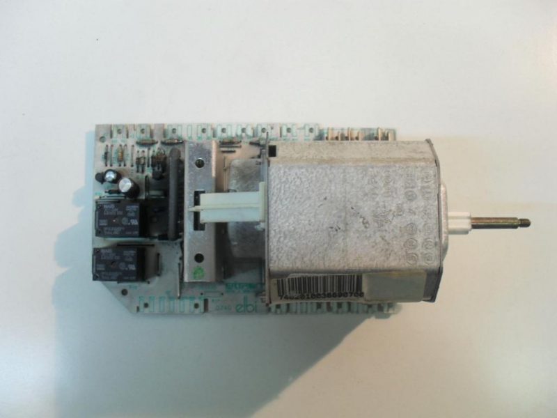 Timer lavatrice Ignis LOE 8050/1 cod 124288413