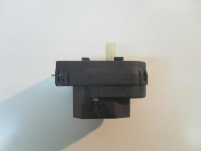 Timer lavatrice Indesit WAT6 cod 31660001.05