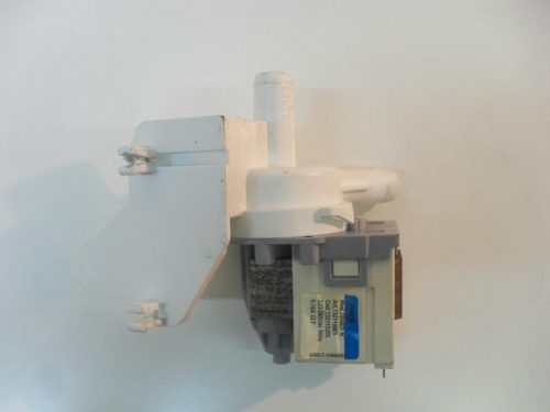 3871 -- 000 (3955) Pompa lavatrice Rex Electrolux RI7200TS cod 132115801