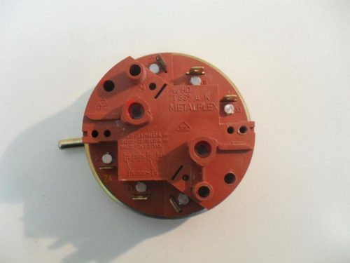 PRESSOSTATO COD. 935950   PER LAVATRICE IGNIS AWL 341/1