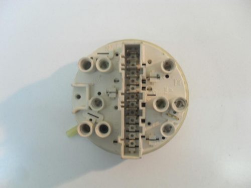 PRESSOSTATO COD. 129.133.801   PER LAVATRICE CANDY