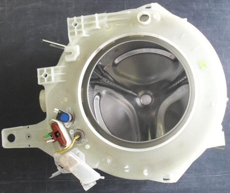 GRUPPO VASCA COMPLETO PER LAVATRICE IGNIS AWV 468/M  kg 5 giri 450