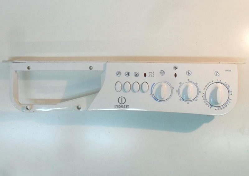 FRONTALE PER LAVATRICE INDESIT WAS6X   COMPLETO DI TIMER COD. 31660001 E SELETTORI