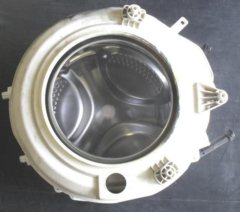 GRUPPO VASCA COMPLETO PER LAVATRICE ARISTON AVL 68 (IT) 5 Kg   600 giri (TE)