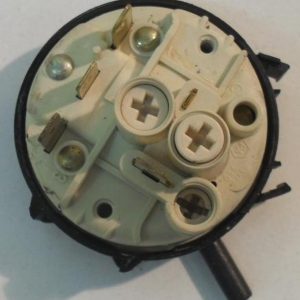 4140 -- 000 (4224) PRESSOSTATO COD. 90487760 PER LAVATRICE CANDY CSI 635 XT, csi 435 xt