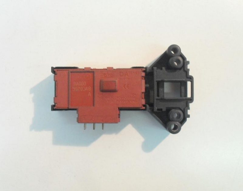 Bloccaporta lavatrice Daewoo DWD-F1021S cod SERIE DA