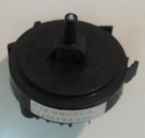 PRESSOSTATO COD. 91001100   PER LAVATRICE OCEAN PK 100,  LW 13, LB4