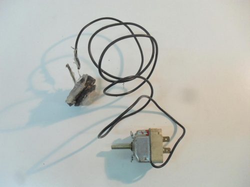 4355 -- 000 (4445) TERMOSTATO PER LAVATRICE INDESIT WG 631 TXIT