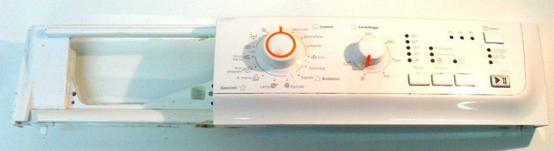 FRONTALE PER LAVATRICE REX RWP6170W   COMPLETO DI SCHEDA COMANDI COD. 451530313