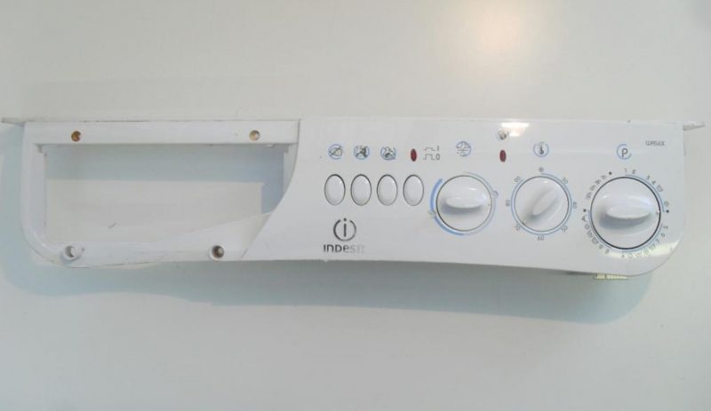 FRONTALE PER LAVATRICE INDESIT WAS8X   COMPLETO DI TIMER COD. 31660001 E SELETTORI