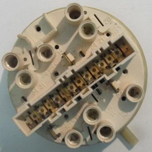 PRESSOSTATO COD. 16000086006   PER LAVATRICE INDESIT SN 676 XWI