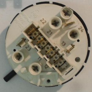 PRESSOSTATO COD. 5420003701   PER LAVATRICE BOSCH WFD1060II/01