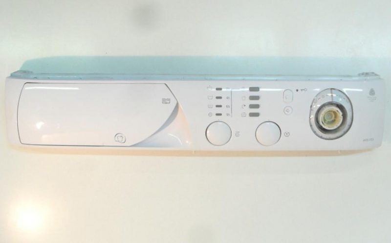 21012608300   frontale   lavatrice ariston avsl105