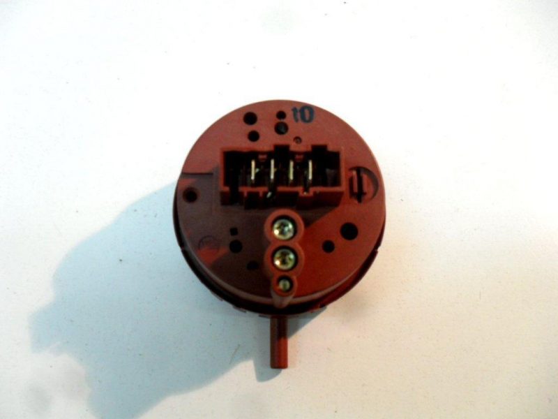 39.0505 / 55000000051002   pressostato   lavatrice bosch wm53261ii/02, wfl1401ii/02