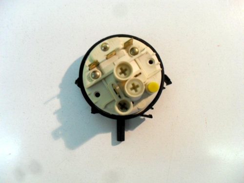 90488854   pressostato   lavatrice zerowatt hoover eh 40