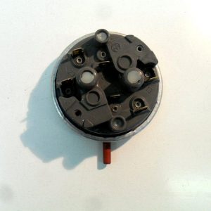 5683 -- 000 (5669) 3171 pressostato lavatrice castor cx3253
