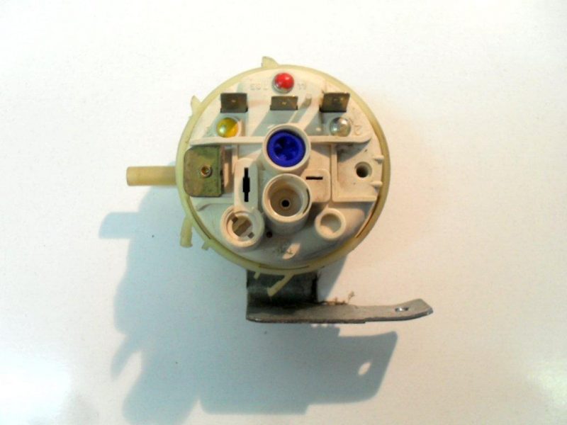 Pressostato lavastoviglie Miele G 572 cod 034tnr2140550