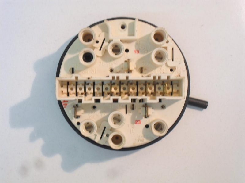 Pressostato lavastoviglie Ardo LS 9212-1 cod 520003000 / 792120