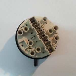 5933 -- 000 (5912) 1247327/0 pressostato lavatrice electrolux ew 1240w