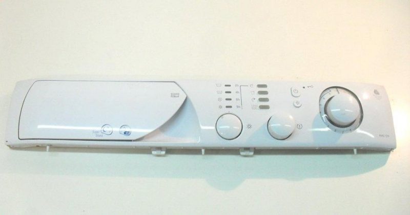 al130-00060-3   frontale   selettori   lavatrice ariston aml 129 eu