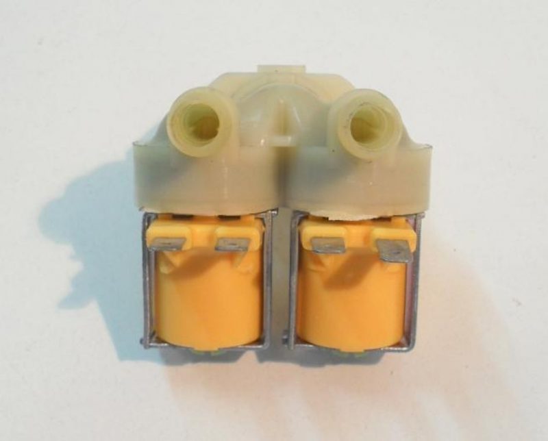 Elettrovalvola lavatrice Luxor LXKP0642CB2A cod 130418W1/6676
