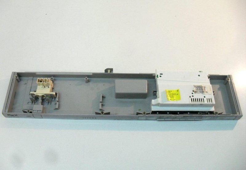 6424 -- 000 (6408) 30411696 frontale selettore lavastoviglie electrolux tt08e