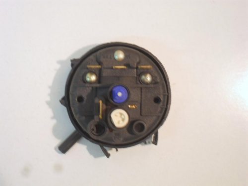 42848   pressostato   lavatrice zerowatt type 611