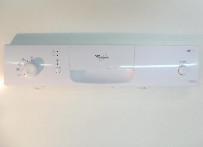 461972704652 / 461972727292   frontale   lavastoviglie whirlpool adp 4500