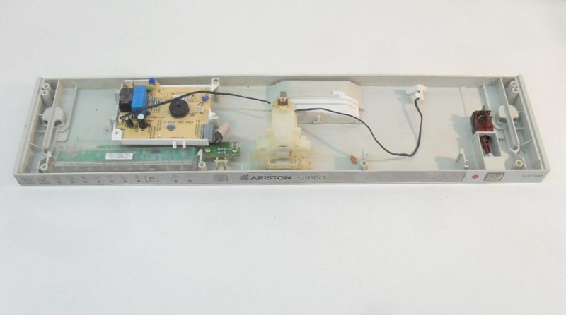 21006658200   frontale   lavastoviglie ariston li 67 duo