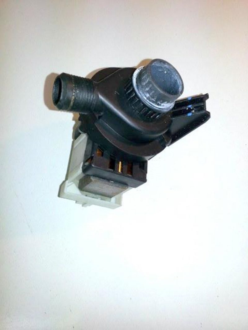 Pompa lavatrice Rex RL64XG cod 124.031005