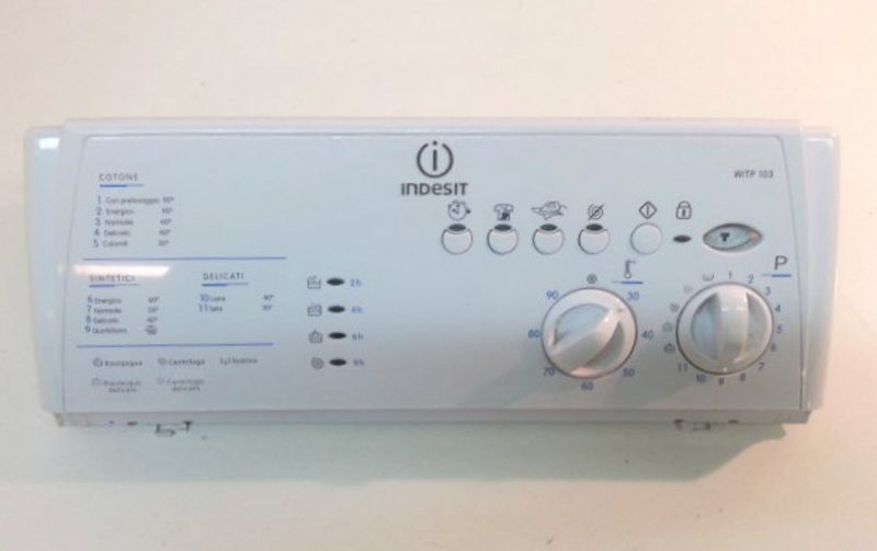 250003559   frontale  lavatrice indesit witp 103 (it) completo di scheda 30410737