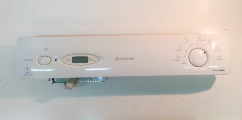 l73 duo    frontale    lavastoviglie ariston l73 w duo