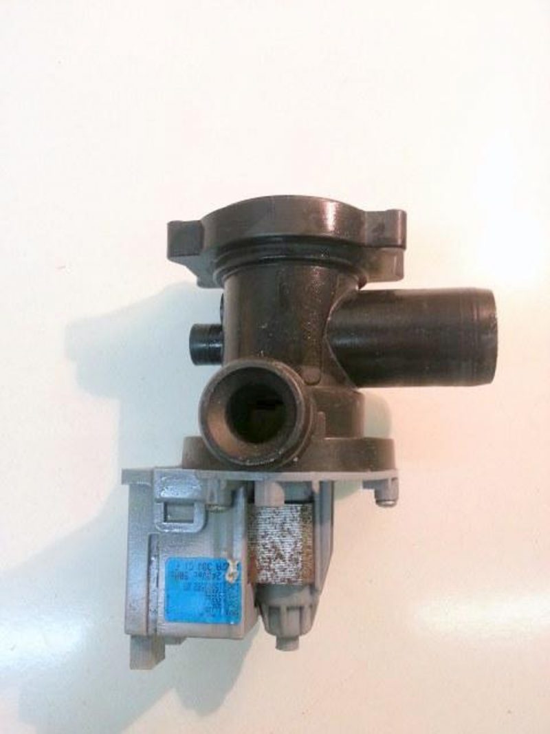 Pompa lavatrice Ariston AL 748TX cod 290677