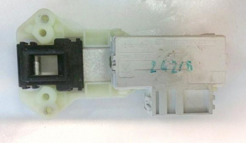 Bloccaporta lavatrice Ariston AML 89