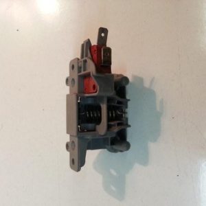 7902 -- 000 (7921) bloccaporta lavastoviglie ariston l65a