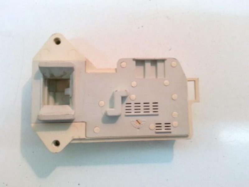 Bloccaporta lavatrice Bosch WFM1030IE/04 cod 3063115aa1