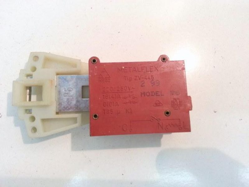 Bloccaporta lavatrice Ariston AF 554 TP cod zv-445 model p6