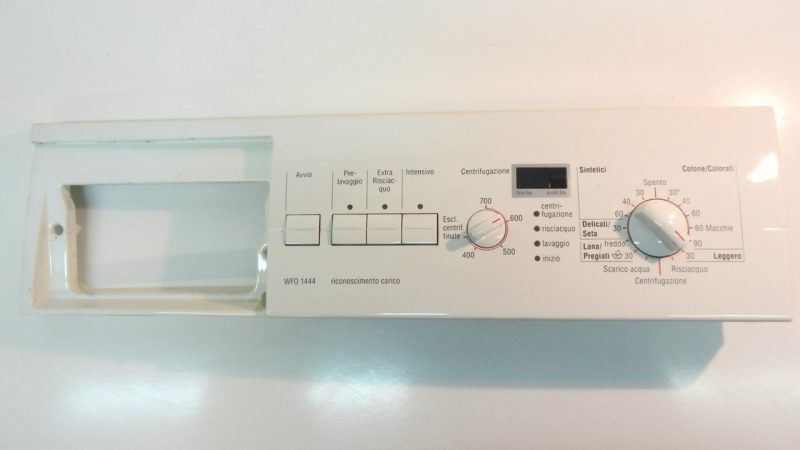 8207 -- 000 (8237) frontale lavatrice bosch wfo 1444 comlpeto di scheda 5560 003 555