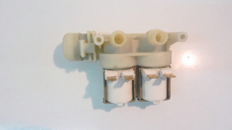 Elettrovalvola lavatrice Indesit WS68X cod 32801