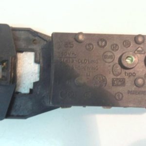 Bloccaporta lavatrice Indesit WS68X cod 626