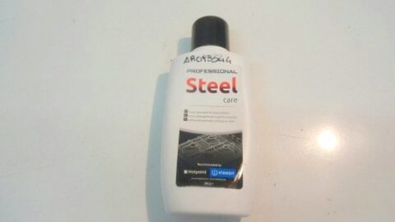 steel care crema detergente per superfici in acciaio