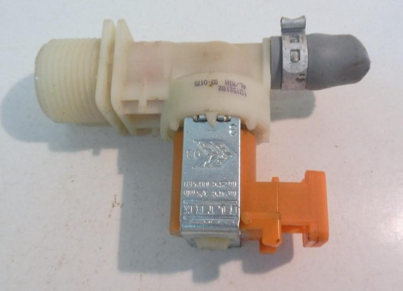 Elettrovalvola lavastoviglie Ariston LI 460 cod 10152182
