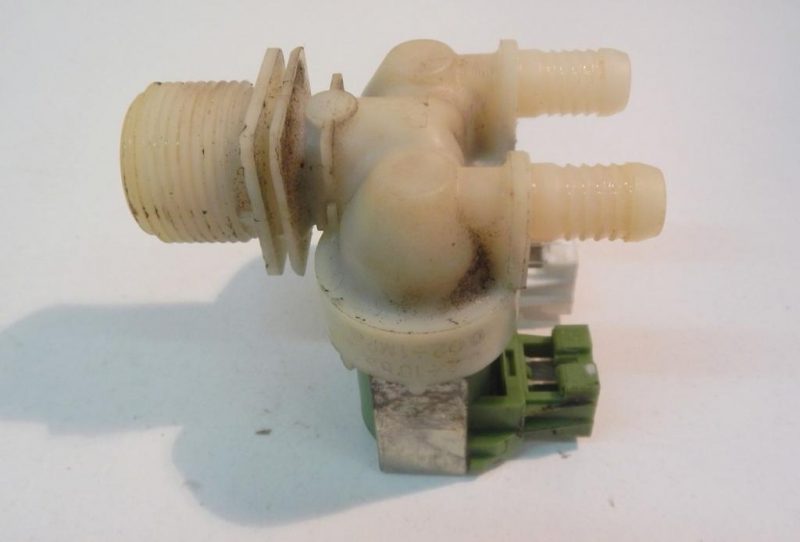 Elettrovalvola lavatrice Electrolux EWT1295 cod 33490062