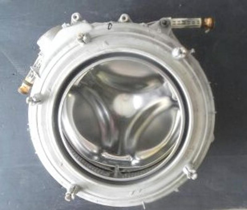 gruppo vasca completo   lavatrtice rex rwf 8176 w
giri 800
kg 5