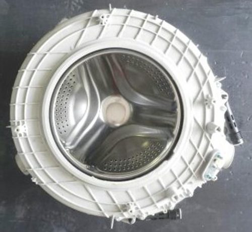 9278 -- 000 (9333) gruppo vasca completo lavatrice ignis lop 1050
giri 1000
kg 5