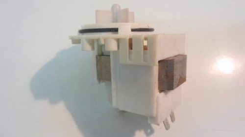 9303 -- 000 (9360) Pompa lavatrice Zoppas Z805 cod dp020-036