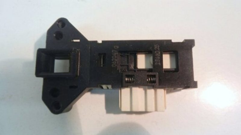 Bloccaporta lavatrice Zoppas Z805 cod 23685150