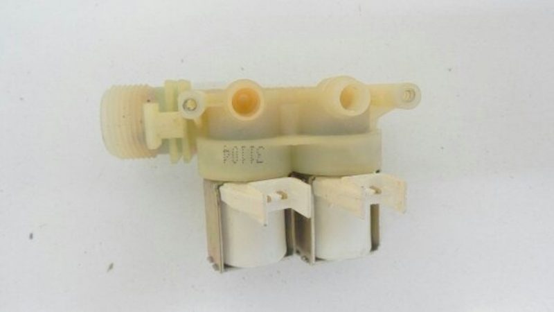 Elettrovalvola lavatrice Ariston AVD 129 EX cod 31104