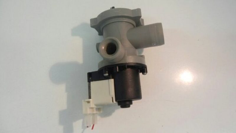 Pompa lavatrice Ariston BA 67TX 1 EUIT cod 56835